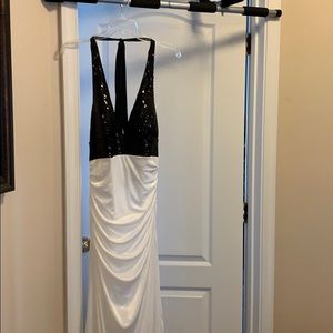 Black and white top sequin dress(New)